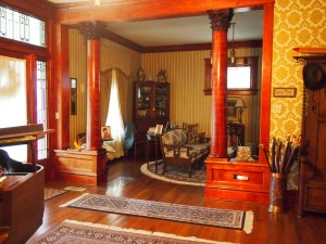 Parlor at the Cattle Baron Inn.
