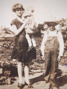 Frances, Lester and Wallace, 1926. 