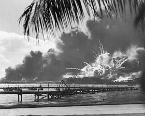 300px-uss_shaw_exploding_pearl_harbor_nara_80-g-16871_2